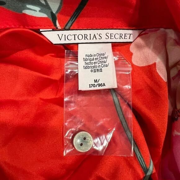 VICTORIA'S SECRET ROMPER JUMPSUIT PAJAMAS RED FLORAL PRINT Size M NWOT - Picture 8 of 8